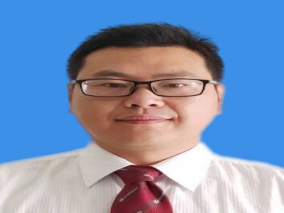 黃健:中學數學一級教師，12年教齡，長期擔任班主任，帶領過6屆高三參加高考，多名學生被一流大學錄取。曾擔任年級組長、數學教研組長，輔導多名學生在希望杯全國邀請賽和全國數學奧賽中獲獎，多次評為校優(yōu)秀班主任、優(yōu)秀教師、骨干教師。獲貴州省六盤水市骨干班主任榮譽稱號。   六枝特區(qū)第六屆高中數學優(yōu)質課評委，六盤水市2017屆高中數學質量監(jiān)測考試命題教師，2018年貴州省普通高中高考評卷教師，并評為優(yōu)秀